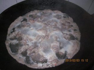 竹蔗马蹄红萝卜煲羊肉的做法步骤：5