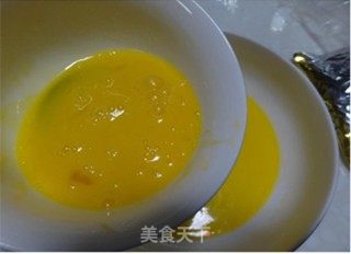 绝对家常快手美味小蛋糕——香蕉麦芬的做法步骤：3