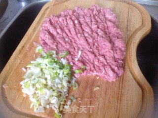 春之饺的做法步骤：4