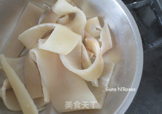 蒜香姜汁水晶皮冻的做法步骤：3