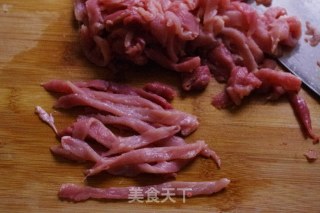 京酱肉丝的做法步骤：2