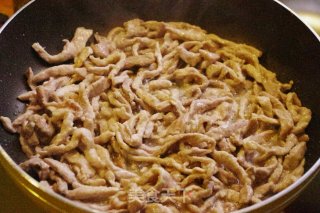 京酱肉丝的做法步骤：12
