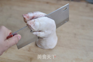 花生猪蹄的做法步骤：1