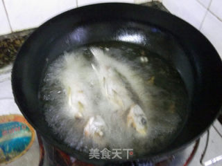 醋焖鲫鱼的做法步骤：3