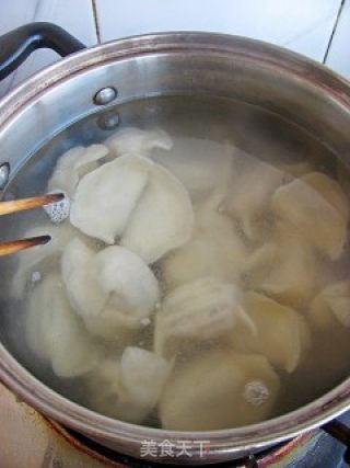 酸菜猪肉水饺的做法步骤：14
