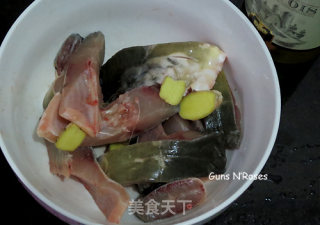 糖醋鱼块的做法步骤：3