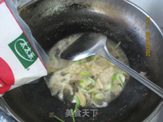年年有鱼（余）年夜菜----煎焖黄花鱼的做法步骤：17