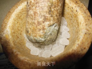 阿胶糕——传统熬制方法 吃出如花容颜的做法步骤：5