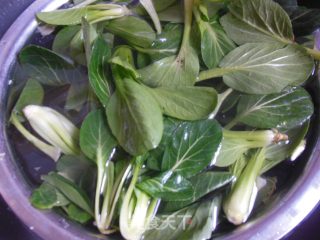 香菇油菜——财源滚滚 吉星高照的做法步骤：2