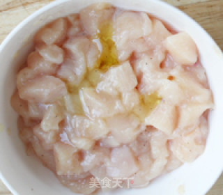 【万多福开心果】开心果鸡肉沙拉的做法步骤：3