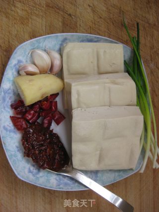 快手下饭菜——简版麻婆豆腐的做法步骤：1