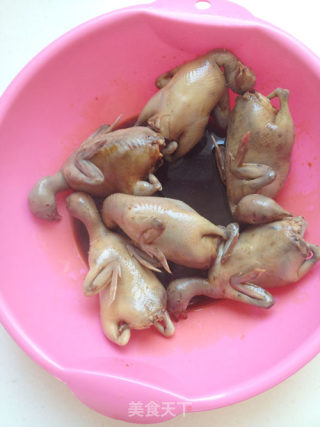 炸鹌鹑的做法步骤：3