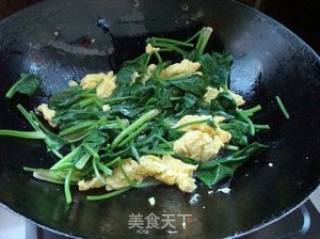 鸡蛋烧菠菜的做法步骤：5