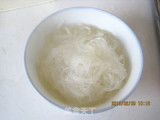 家常菜----蒜泥凉拌粉丝金针菇的做法步骤：6