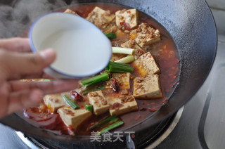 麻婆豆腐的做法步骤：11