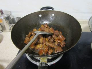糖炒红烧肉-----年夜第五道菜的做法步骤：5