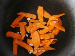 胡萝卜炒甜豆的做法步骤：5