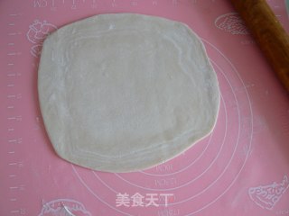 羊角酥的做法步骤：1