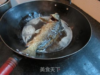 年夜红烧鲤鱼-----年夜第九道菜的做法步骤：3