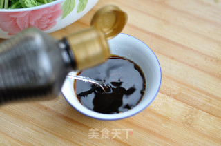 凉拌茼蒿的做法步骤：5