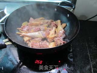 客家菜-----清节三黄鸡的做法步骤：4