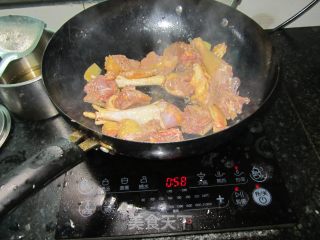 客家菜-----清节三黄鸡的做法步骤：5