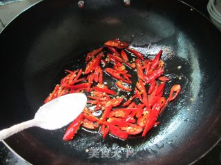 辣炒腊瘦肉的做法步骤：3