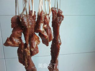 风干叉烧肉的做法步骤：3