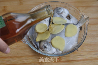 赛螃蟹的做法步骤：1