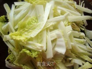 炒白菜丝的做法步骤：1