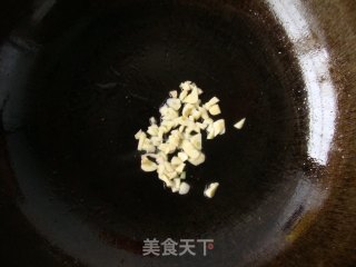 蒜蓉炒云南小瓜的做法步骤：2
