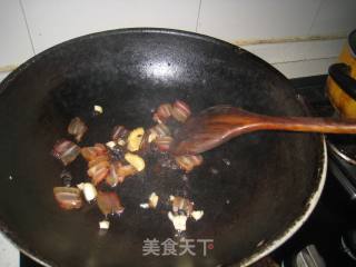 豆豉腊肉焖南瓜的做法步骤：5
