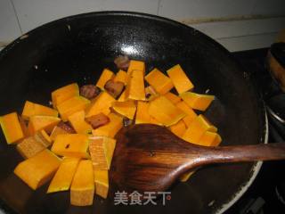 豆豉腊肉焖南瓜的做法步骤：6
