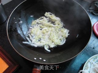 白菜炒蛋的做法步骤：4