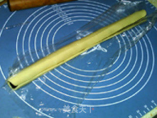 一口枣泥卷的做法步骤：11