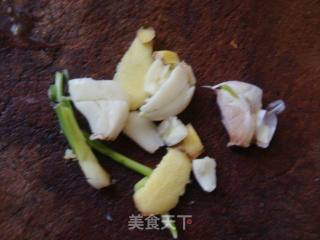 香油爆虾的做法步骤：3