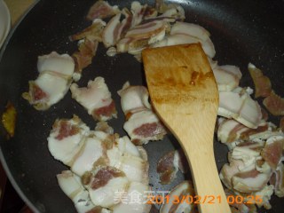 香菇炒腊肉的做法步骤：5