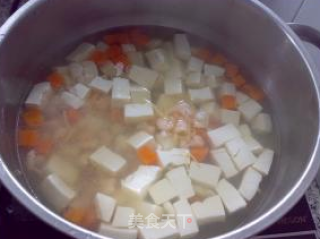 虾仁豆腐汤的做法步骤：5