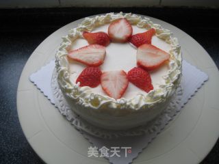 草莓生日蛋糕的做法步骤：7