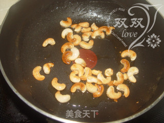 腰果百合炒芹菜的做法步骤：7