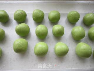 菠菜腊肠馅汤圆的做法步骤：7