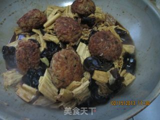 狮子头的做法步骤：8