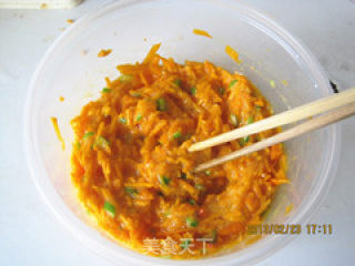 宝宝餐----鸡蛋南瓜饼的做法步骤：5