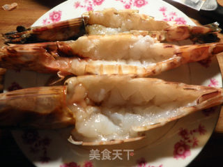 蒜蓉开背大虾的做法步骤：2