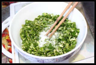老妈出品--辣椒炒鸡蛋的做法步骤：4
