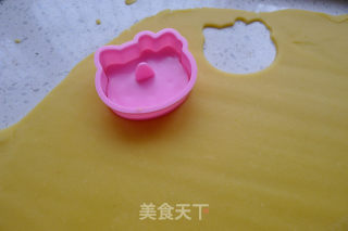 橙香kitty饼干的做法步骤：8