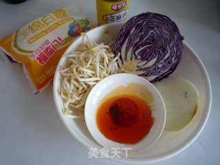 生拌紫甘蓝的做法步骤：1
