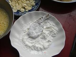 杏仁虾的做法步骤：4