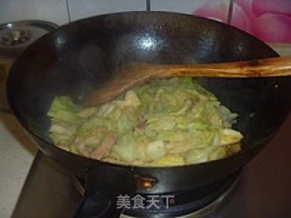 干锅手撕包菜的做法步骤：6