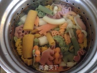 意式青酱海鲜面的做法步骤：6